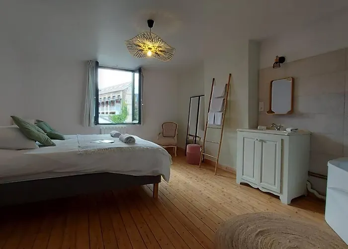 Le Bon Endroit Centre